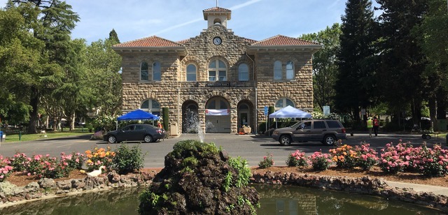 Sonoma City Hall