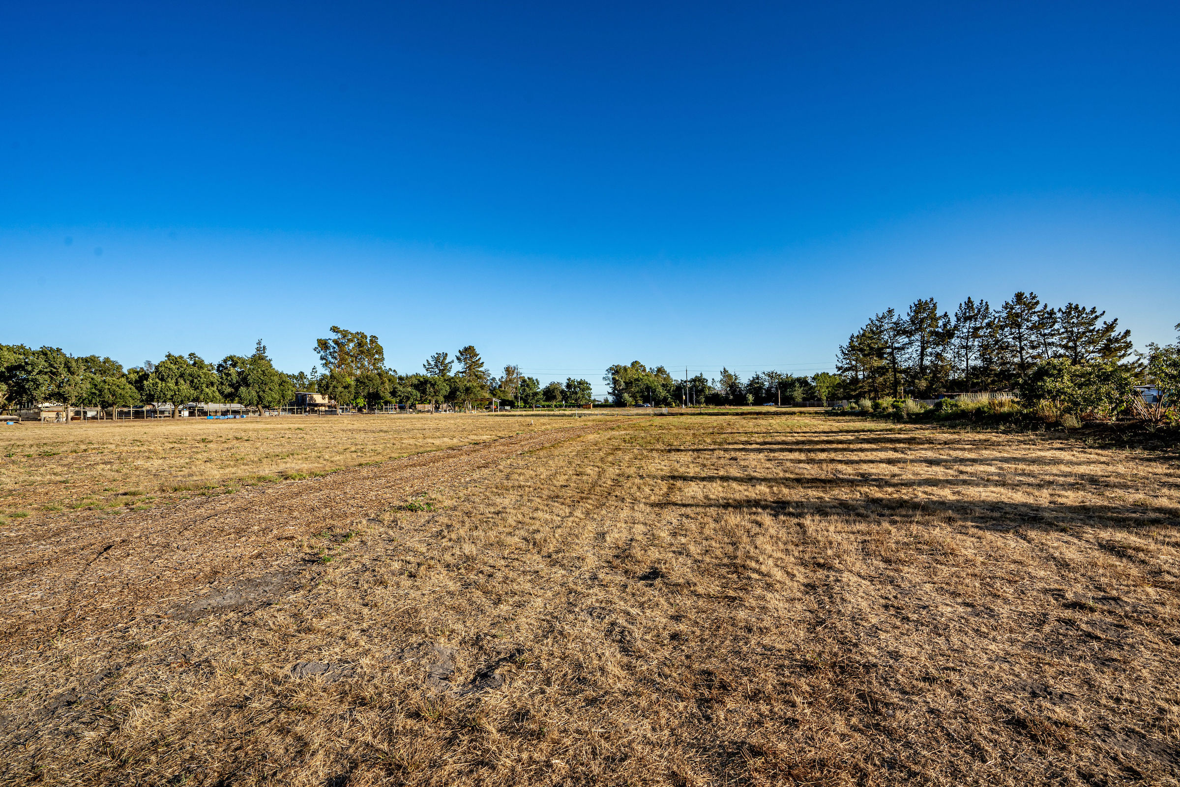 Sonoma Land